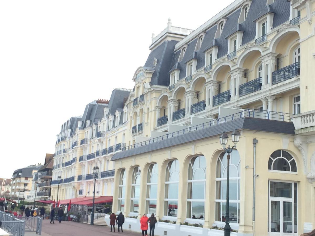 Chez Edwige A Cabourg Thalasso Plage Wifi Bagian luar foto